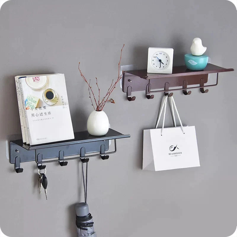 Wall Mount Iron Organizer with 5 hook detail view
