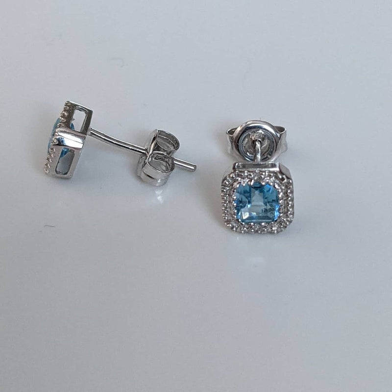 AQUA MARINE EARRINGS detail view