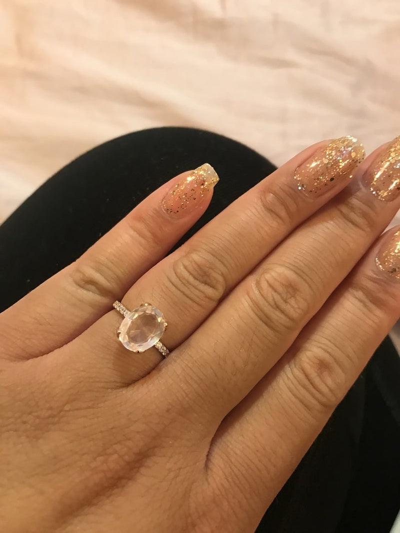 ROSE QUARTZ RING detail view