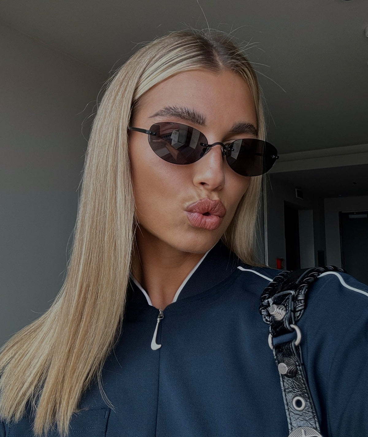 Patrice Frameless Retro Sunglasses